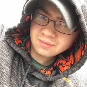 Meet your Posher, Logan